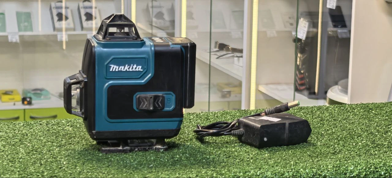 Лазерный уровень makita 4d зеленный луч