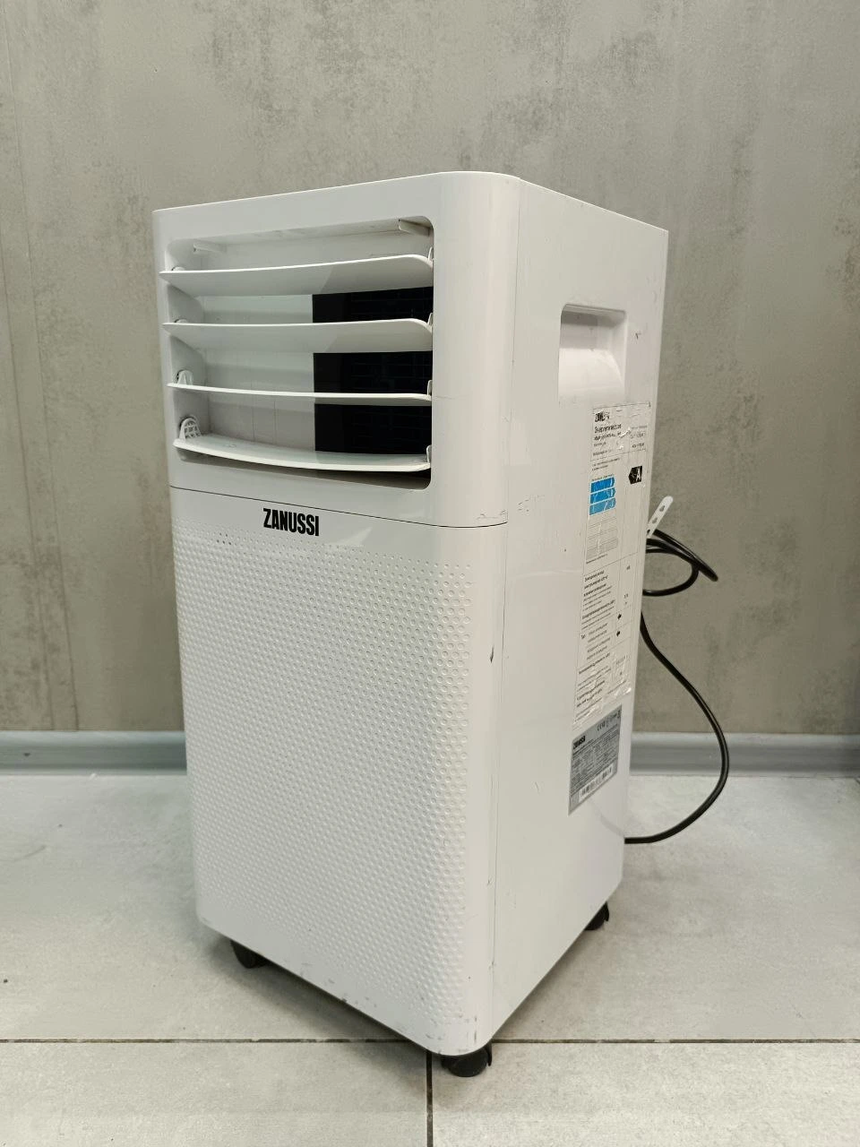 Кондиционер Zanussi zacm 10 tsc n1