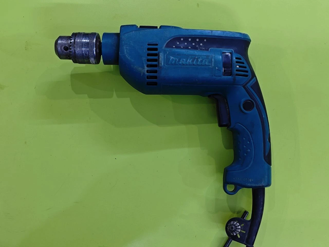 Дрель Makita HP1640