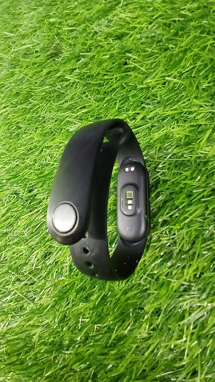 Фитнес-браслет Xiaomi Smart Band 8