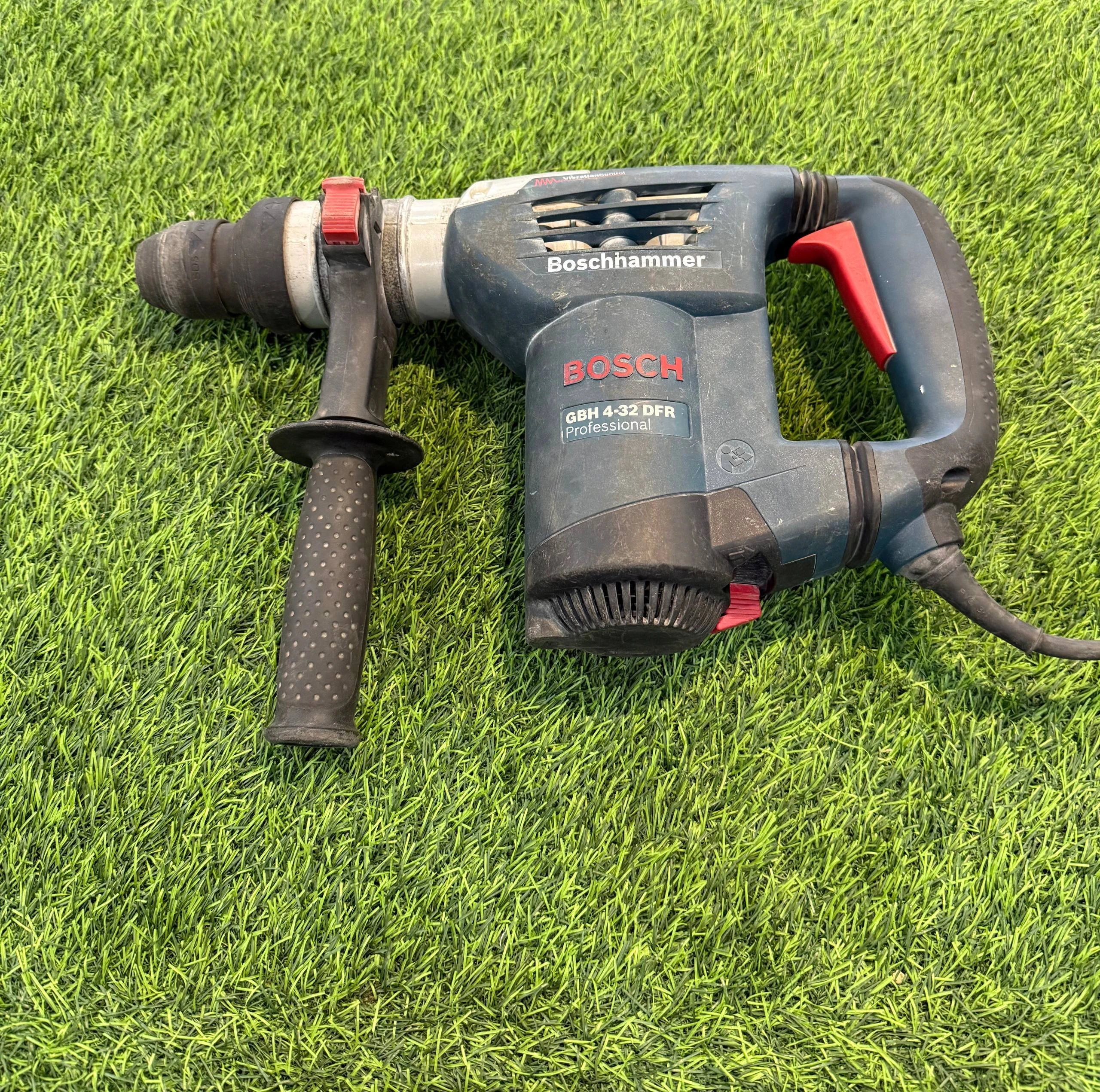 Перфоратор bosch gbh 4 32 dfr