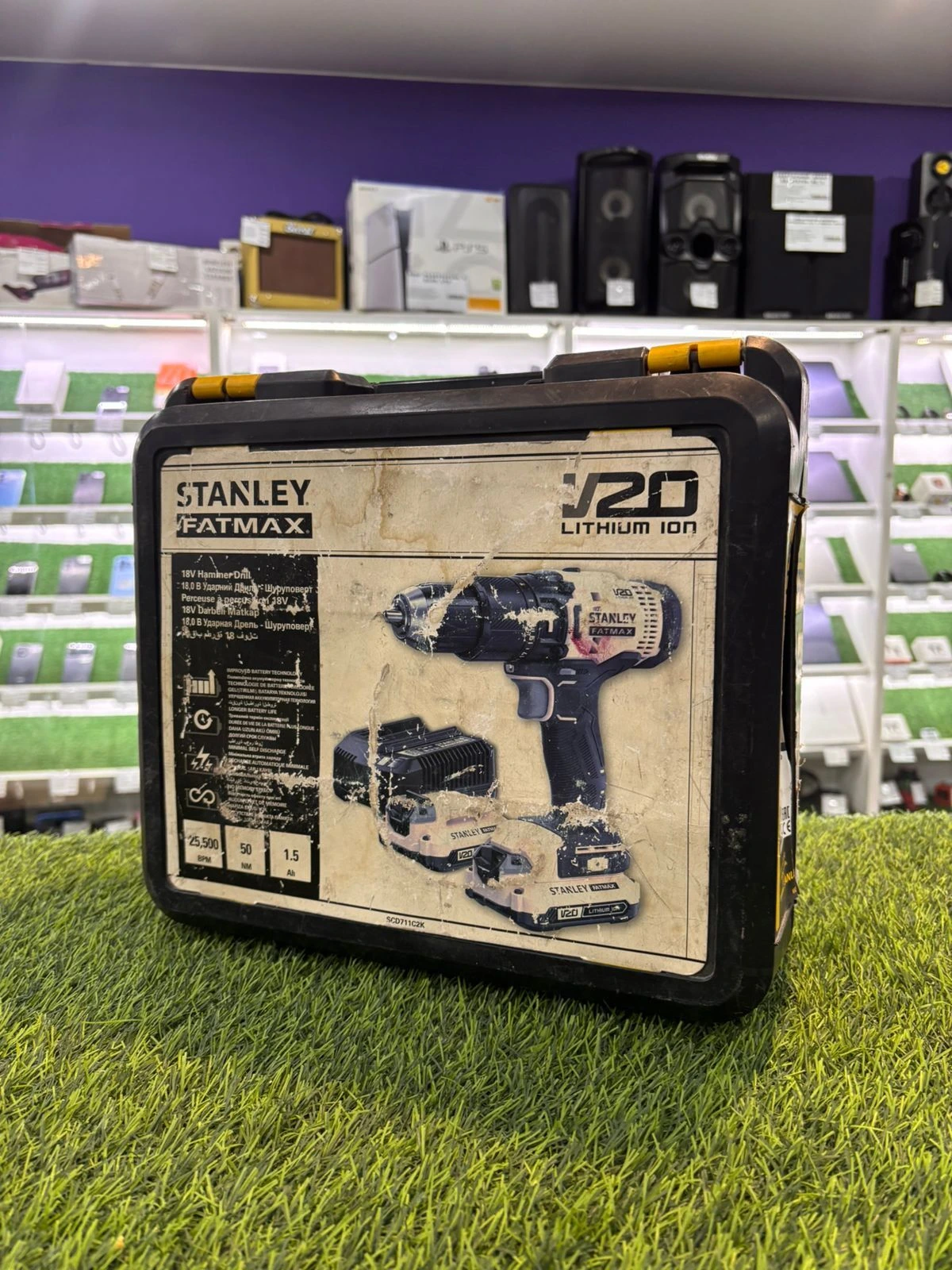 Ударная дрель-шуруповерт Stanley Fatmax SCD711