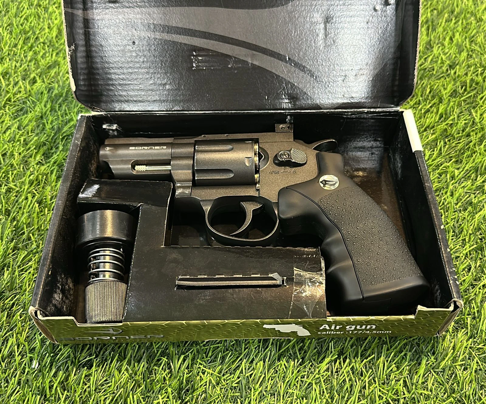 Пневматический пистолет BORNER Super Sport 708