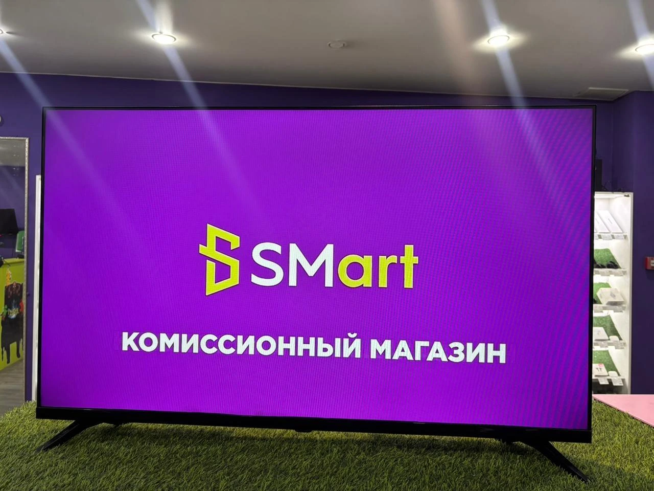 Телевизор SMART TV 43UQ70
