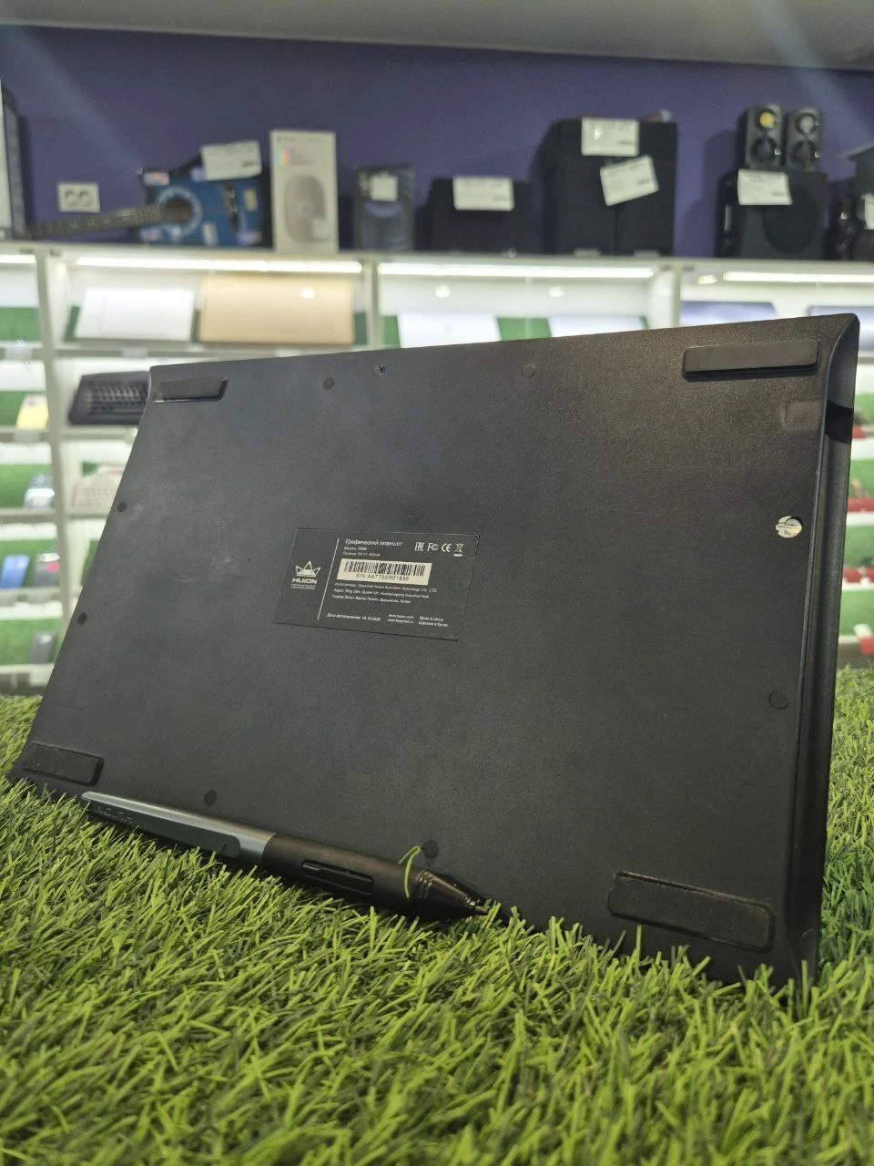Графический планшет HUION HS95 черный