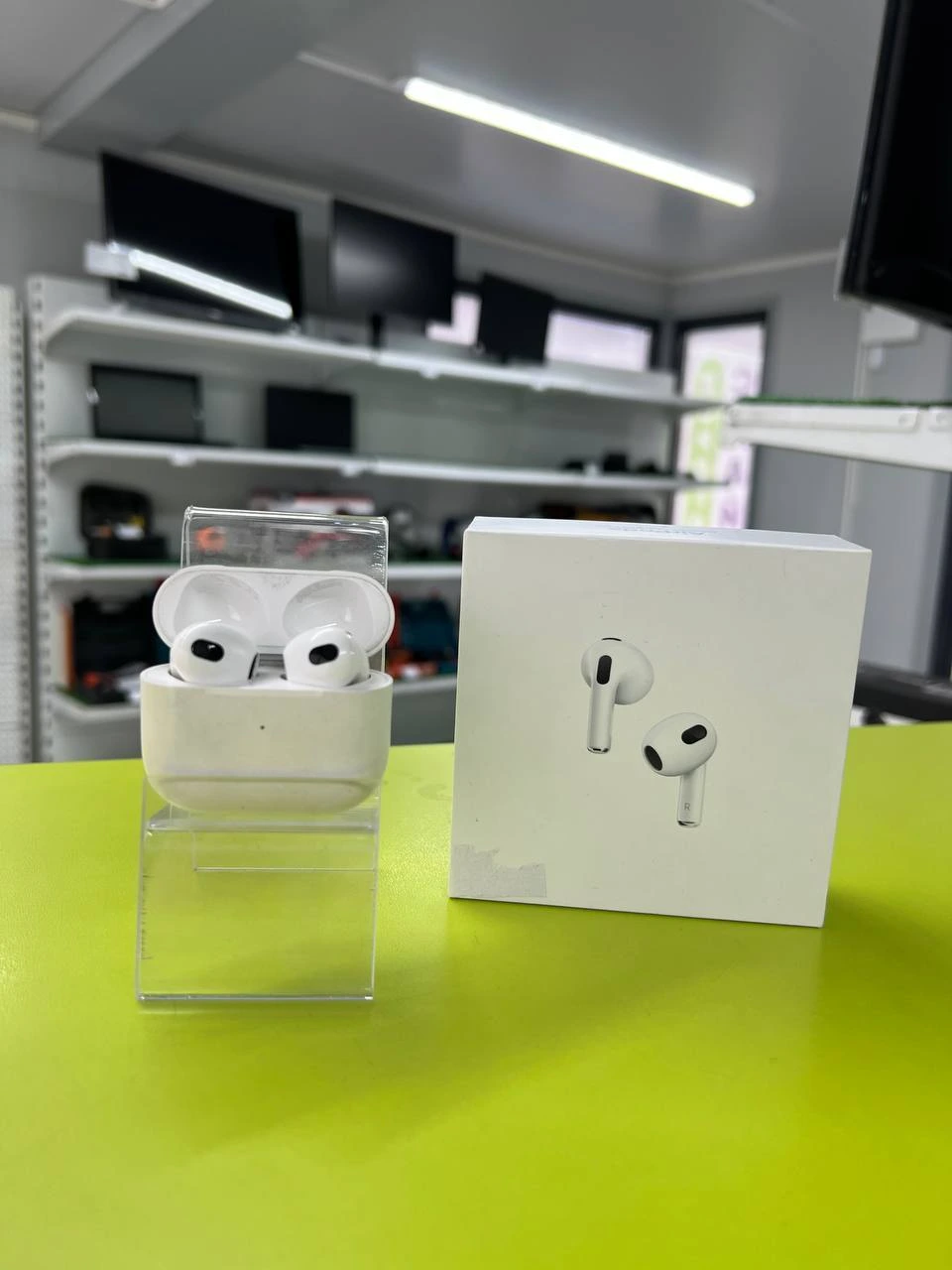 airpods (3rd generation) MME73RU/A