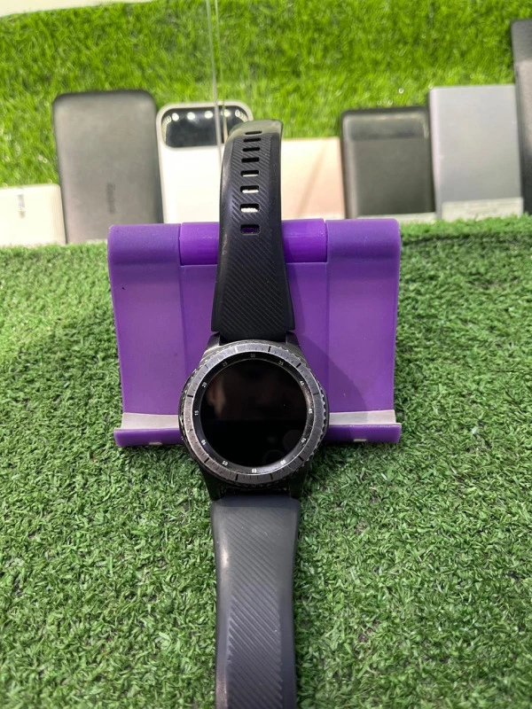Умные часы Samsung Gear S3 Frontier