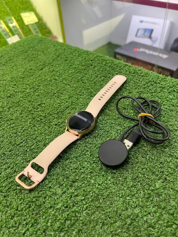 Умные часы Samsung Galaxy Watch Active R500 Black