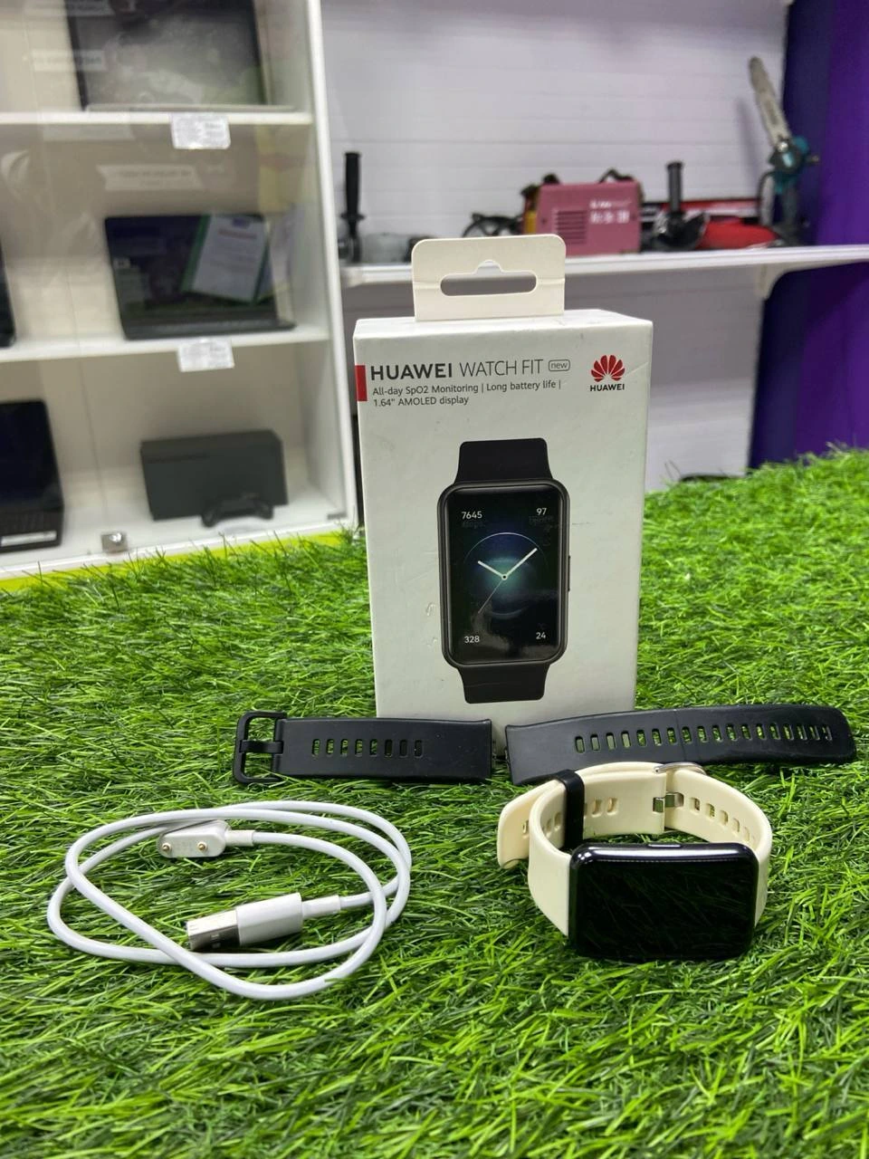 Умные часы Huawei Watch Fit