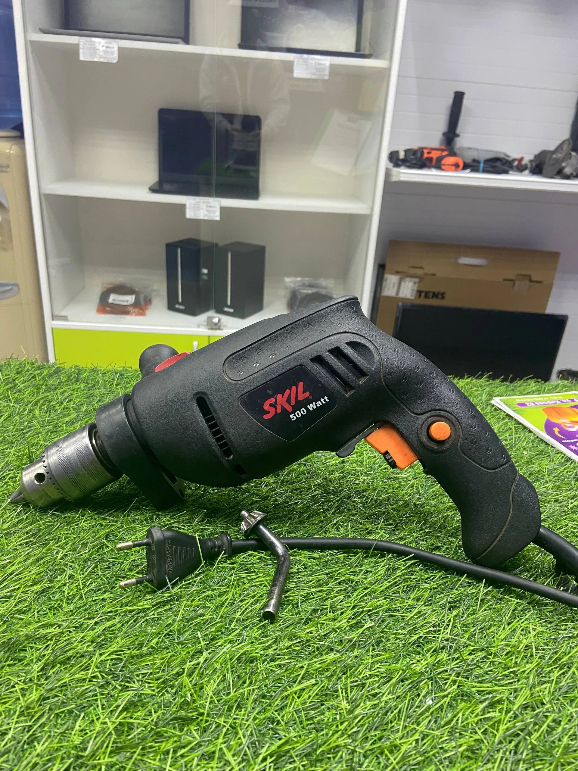 Ударная дрель Skil 6270