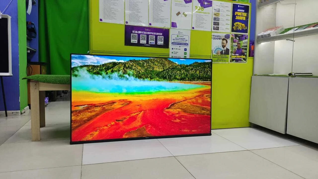 Смарт Телевизор Hisense 55U7KQ**