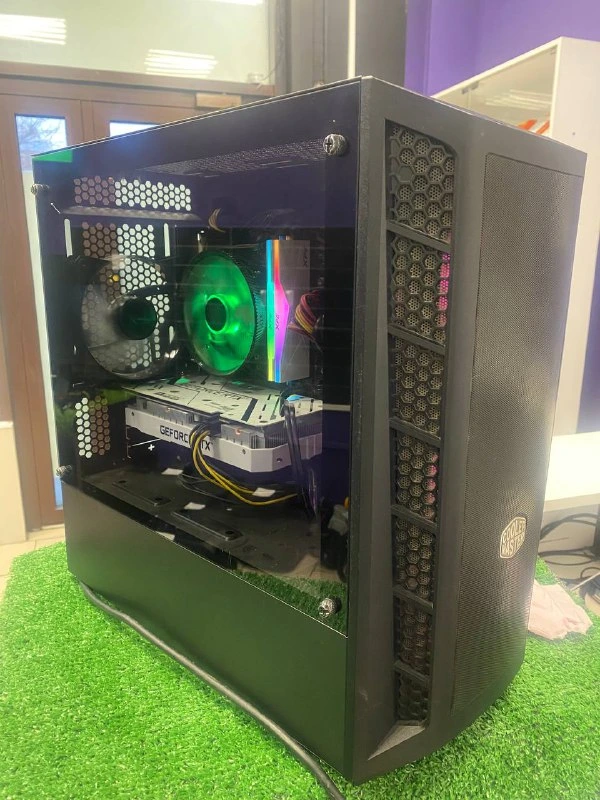 Core I5 10400F RTX 3050 16 RAM 150 SSD 2 TB HDD