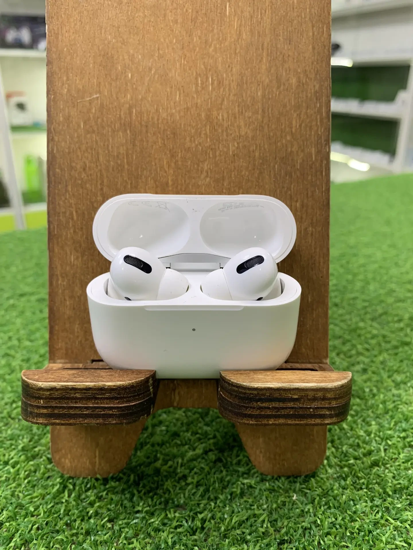 Наушники AirPods Pro
