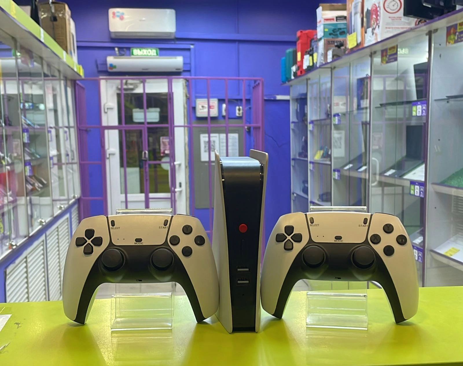 Игровая приставка для видеоигр 2,4G