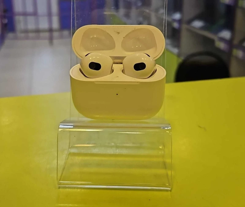 AirPods 3