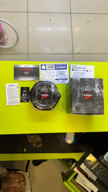 Часы Casio G-shock GA-2200BB-1A