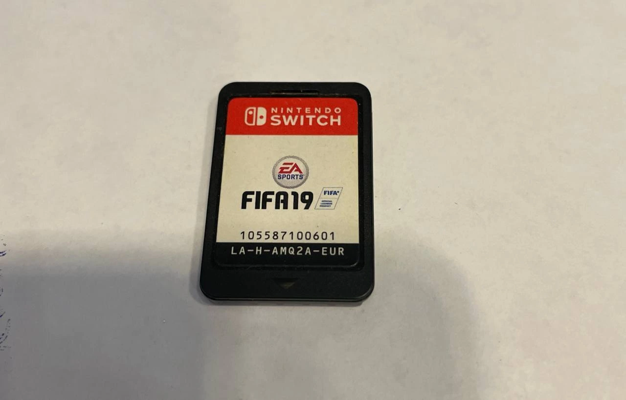 Игра Nintedo Fifa 19
