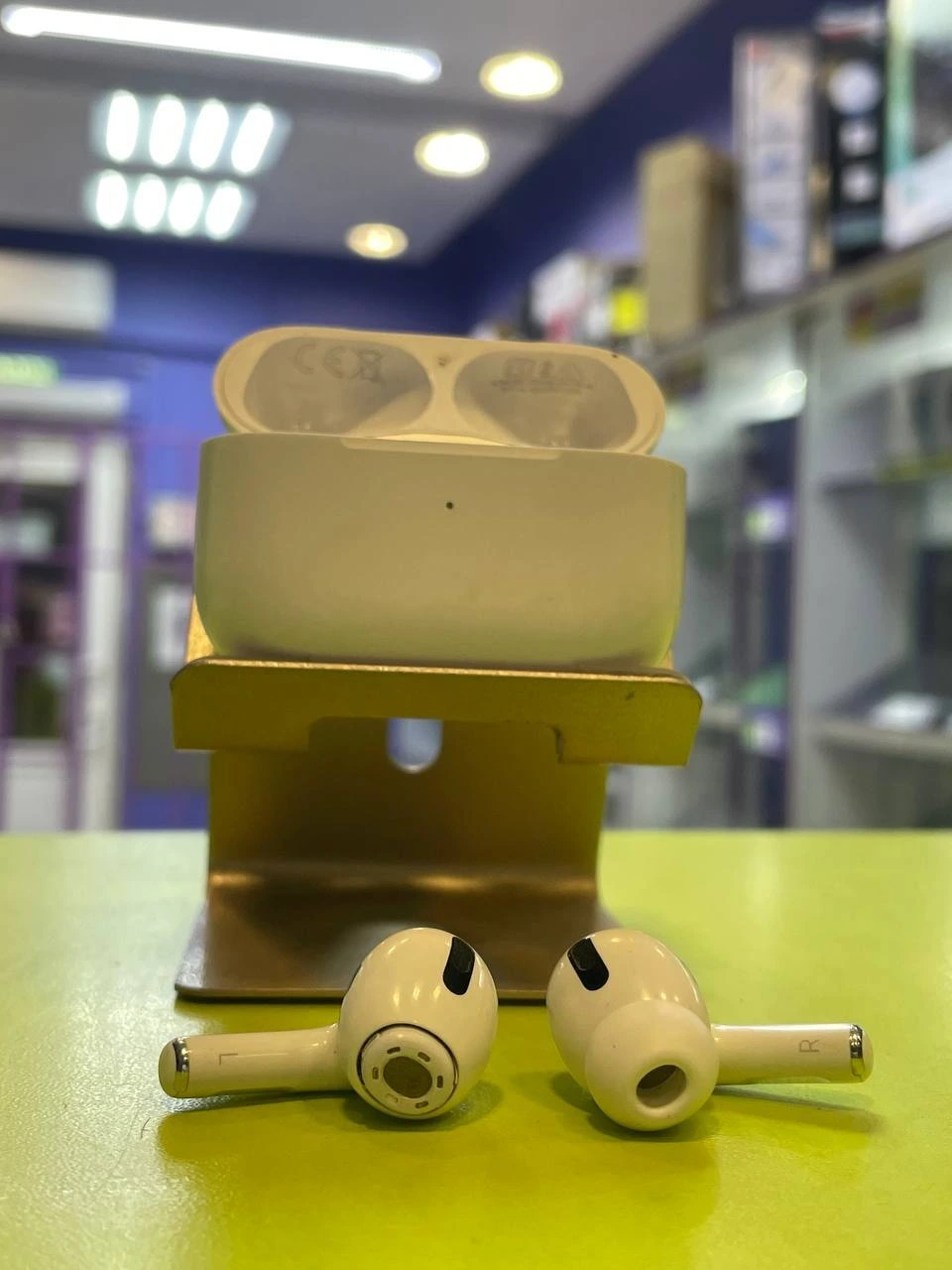 Беспроводные наушники AirPods Pro**