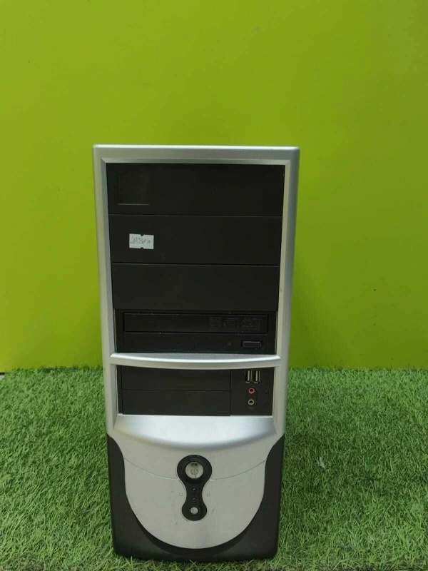 Системный блок/intel Xeon 3.0GHzz/RAM 8GB/AMD Radeon HD 7700/SSD 120GB