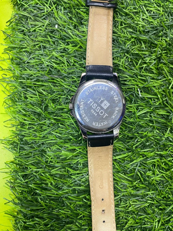 Часы TISSOT 1853