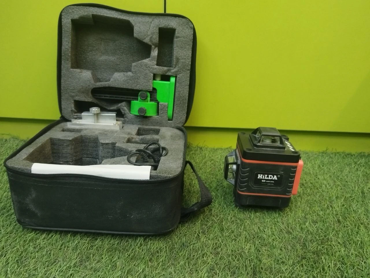 Лазерный уровень Hilda 4D Laser Level