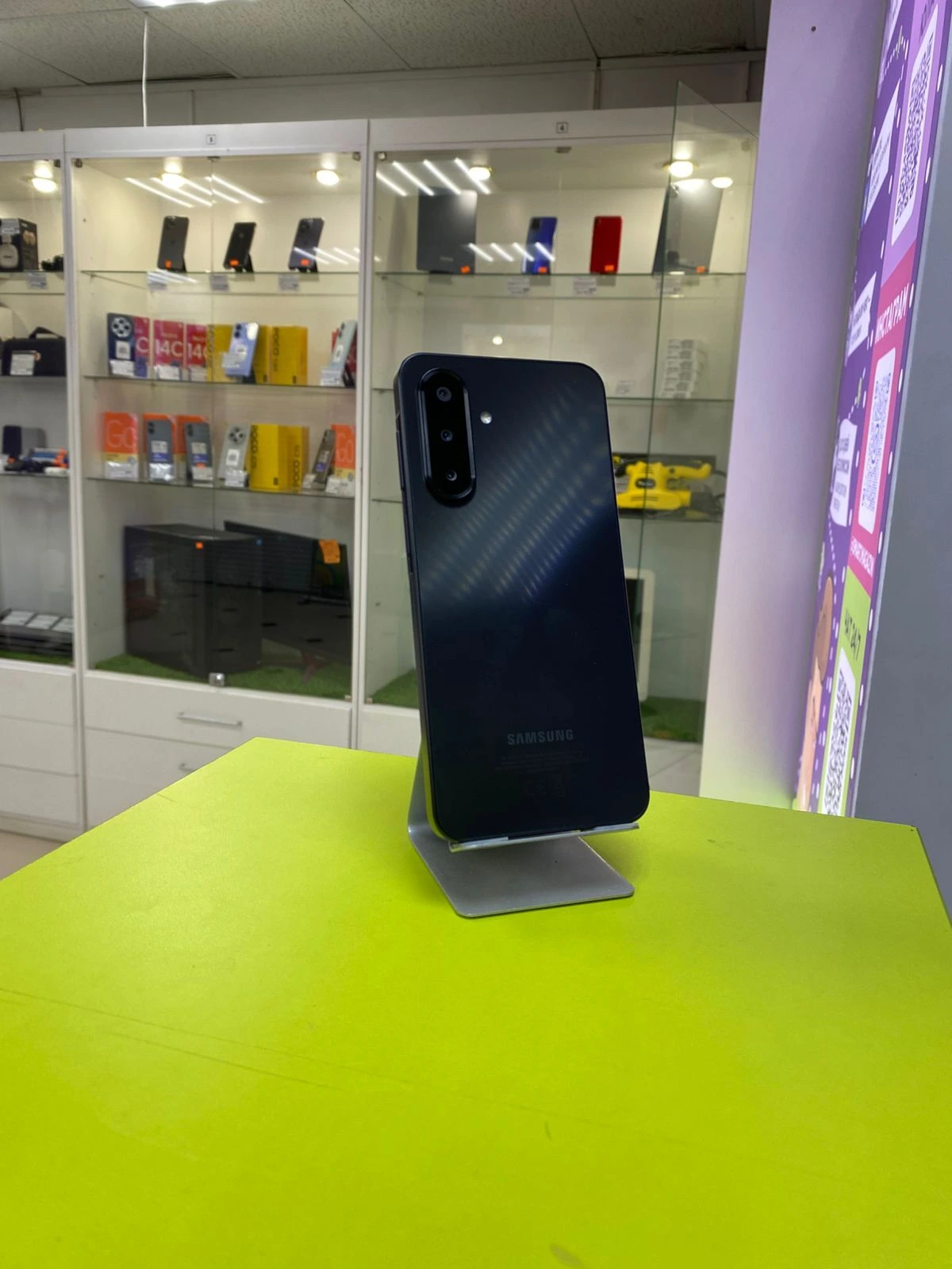 Samsung Galaxy A17 Black