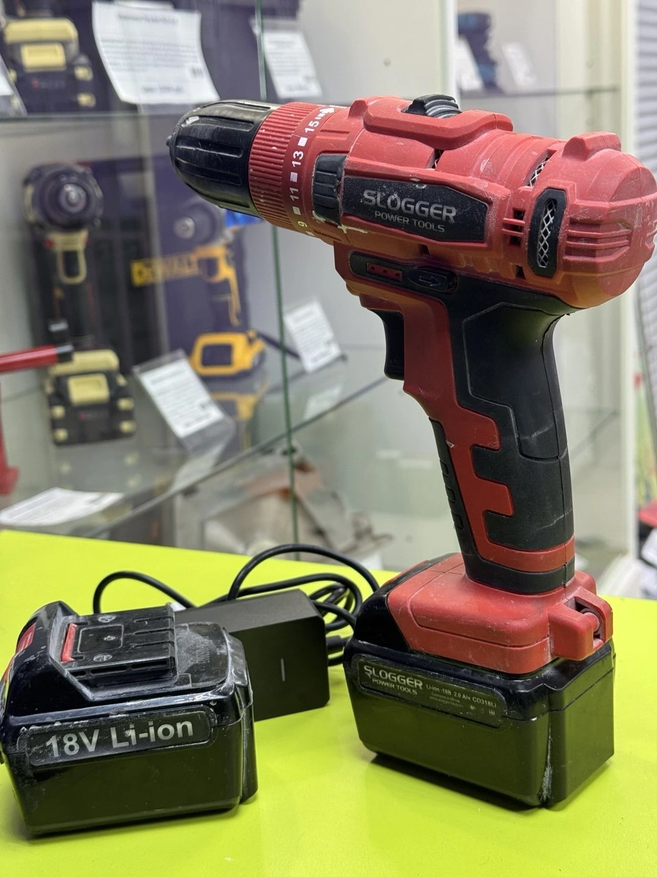 Шуруповерт slogger cd318li