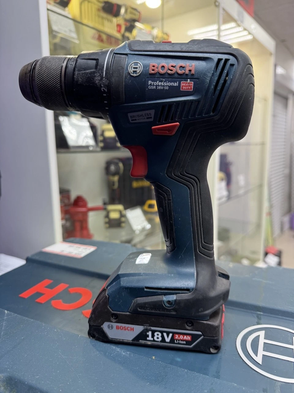 Шуруповерт bosch gsr 18v-50