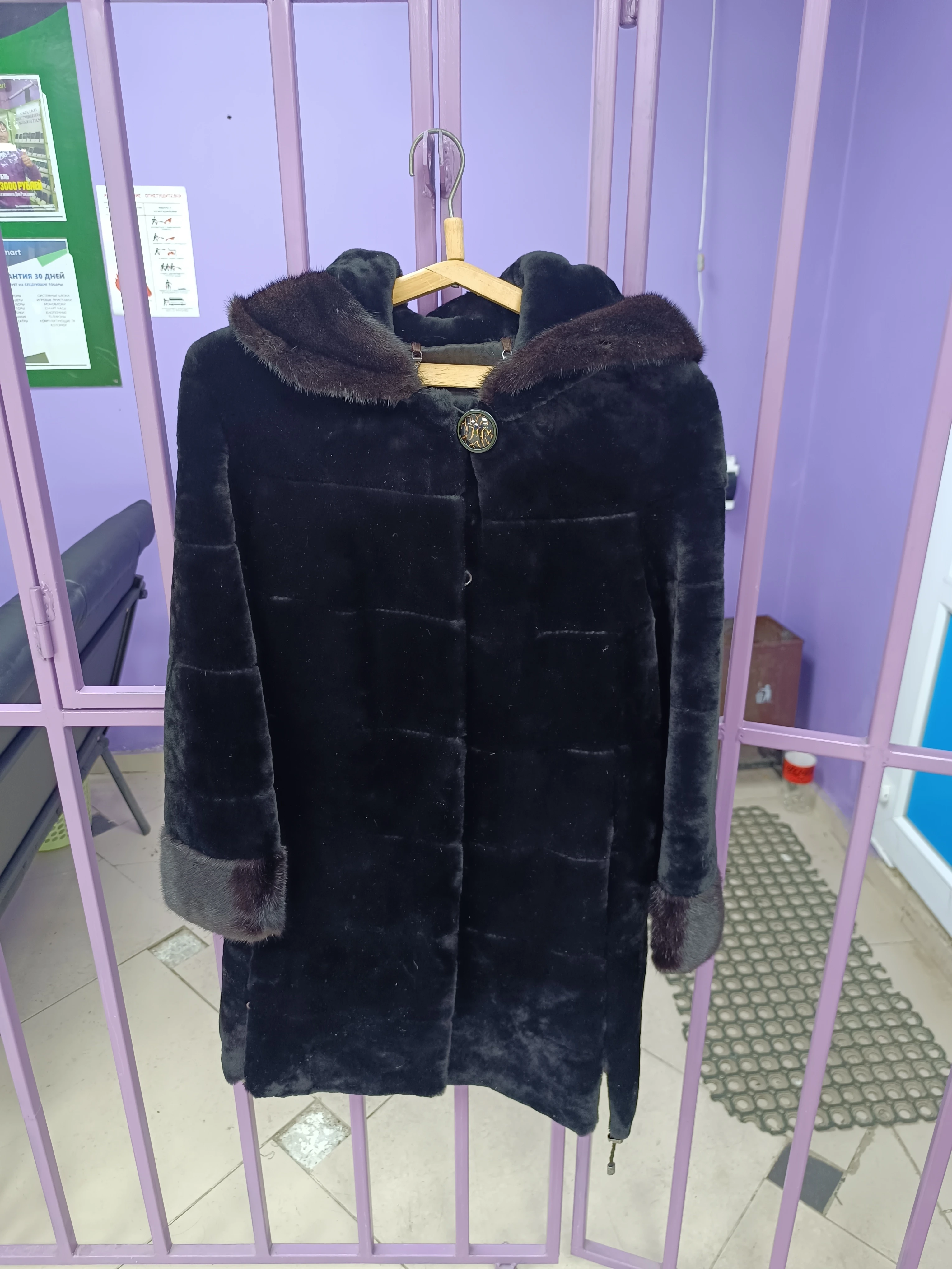 Шуба Adam Furs