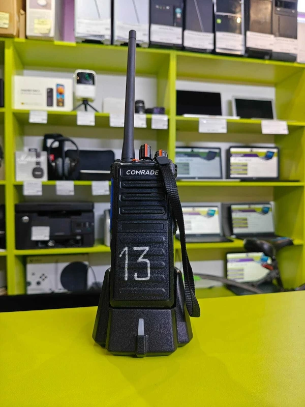 Радиостанция Comrade R11 UHF