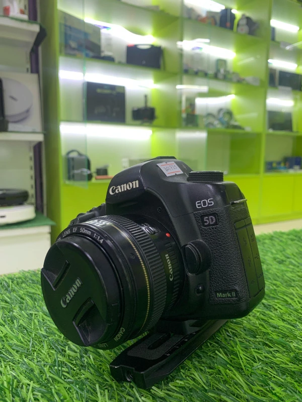 CANON EOS 5D Mark 11, DS 126201