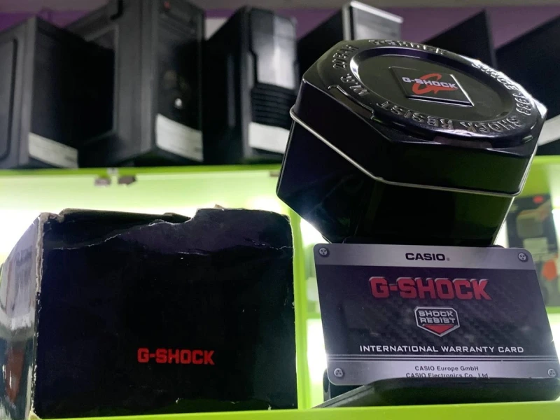 Часы Casio G-Shock GA-700**