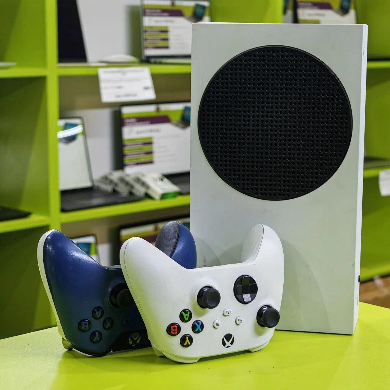 Игровая консоль Microsoft Xbox Series S