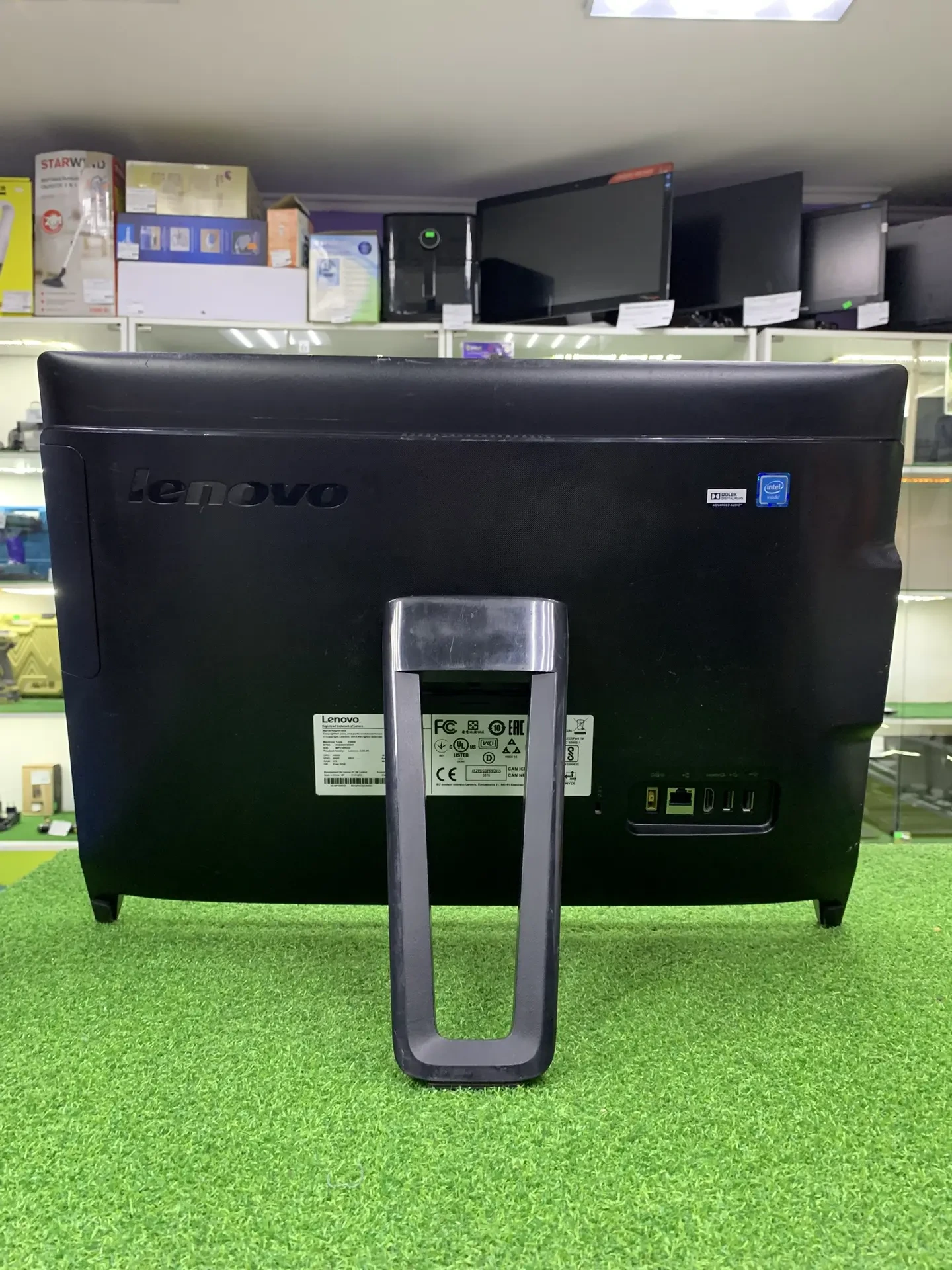 Моноблок LENOVO