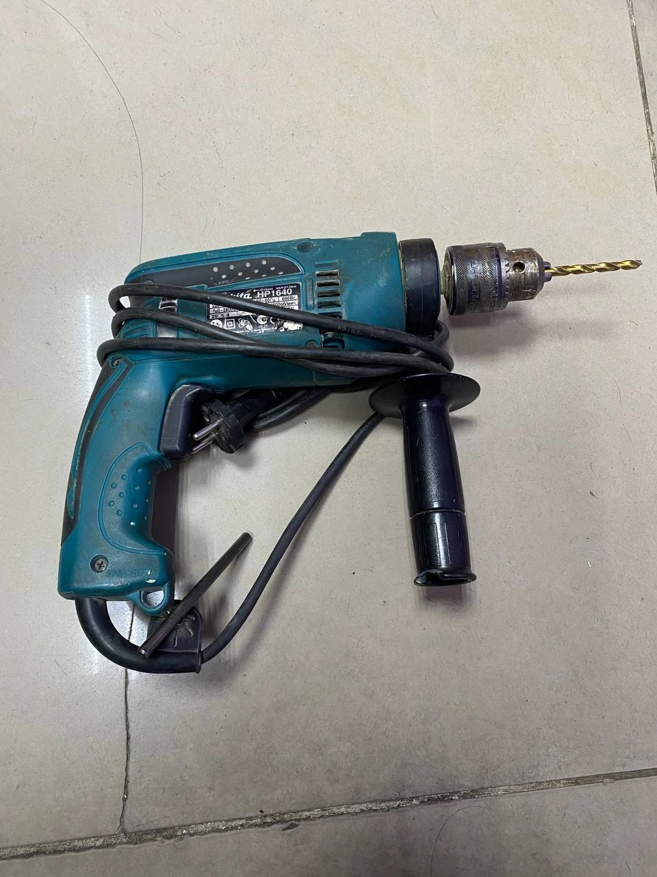 Дрель ударная Makita hp1640