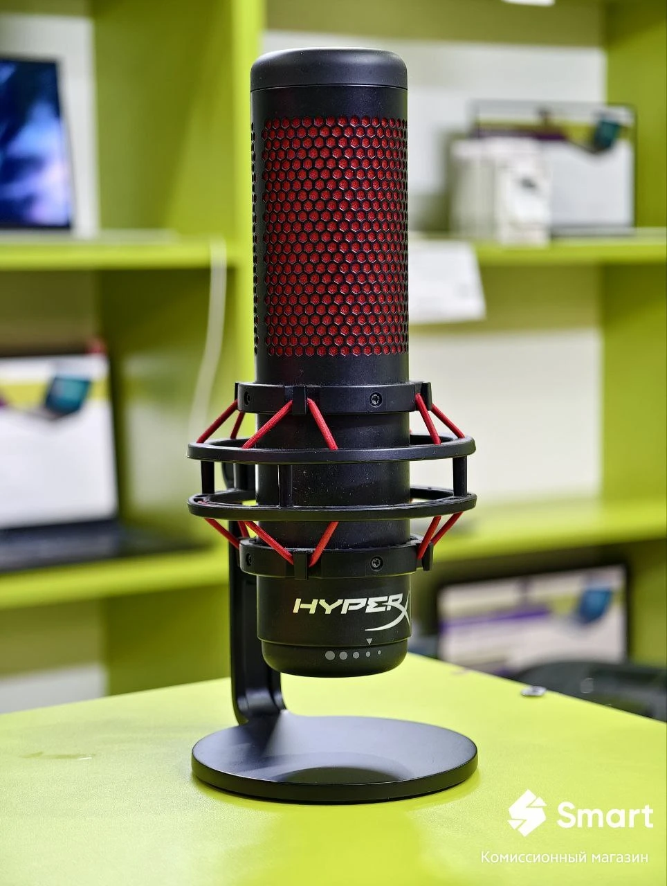 Микрофон HyperX Quadcast