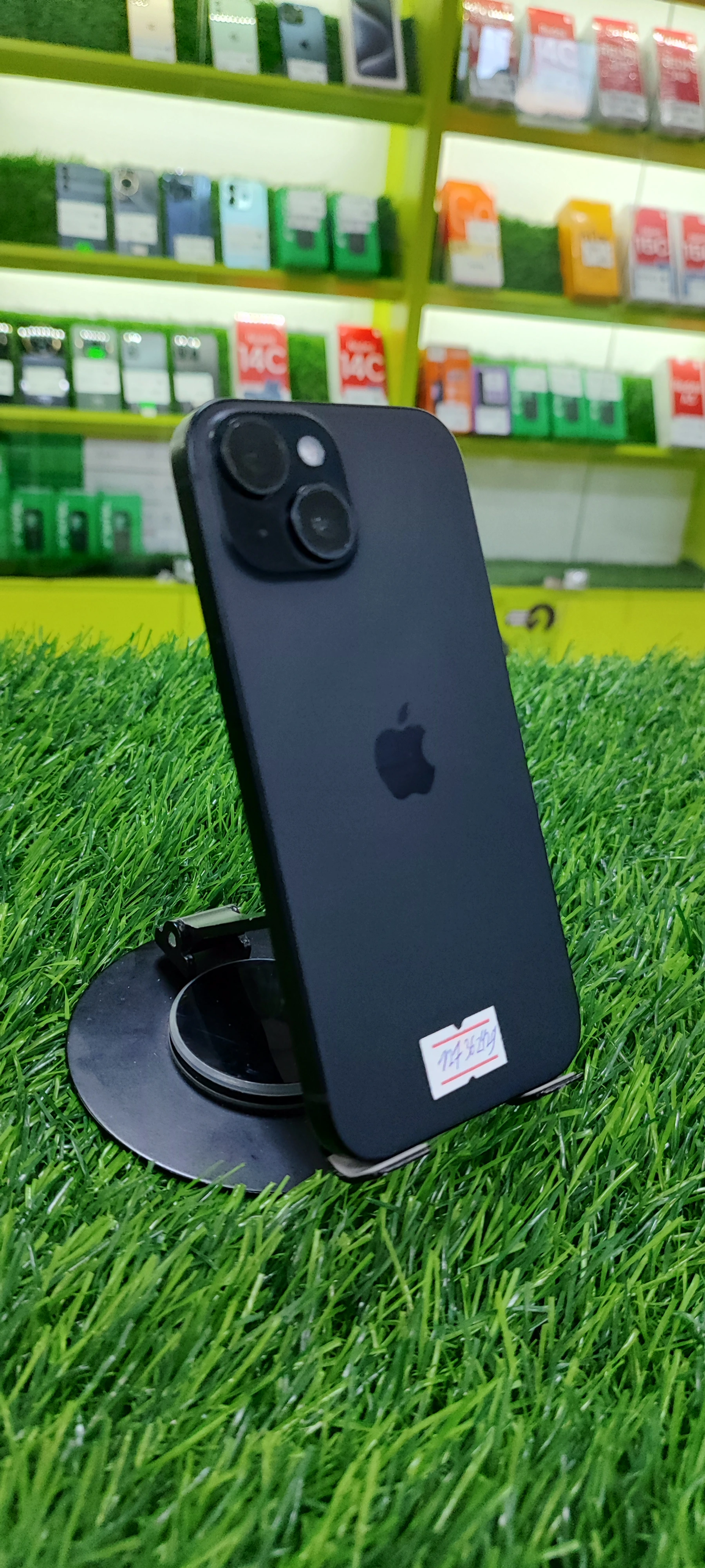 iphone 15 128**