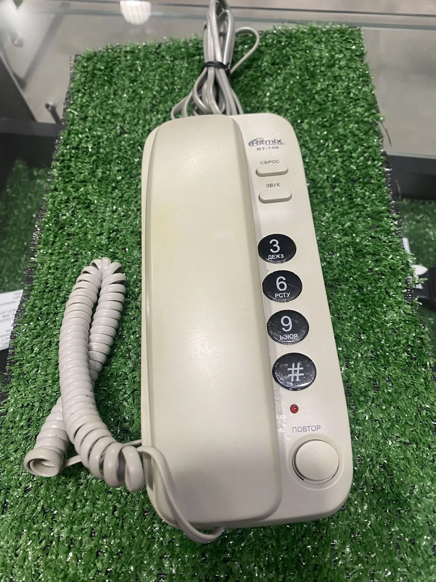 Телефон проводной Ritmix RT-100