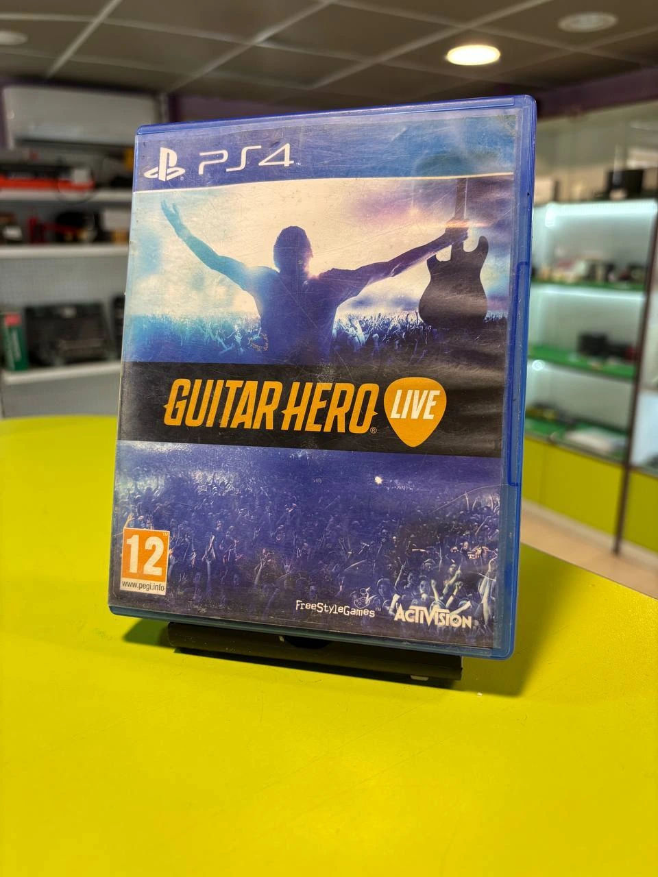 Диск на PS4 Guitar hero