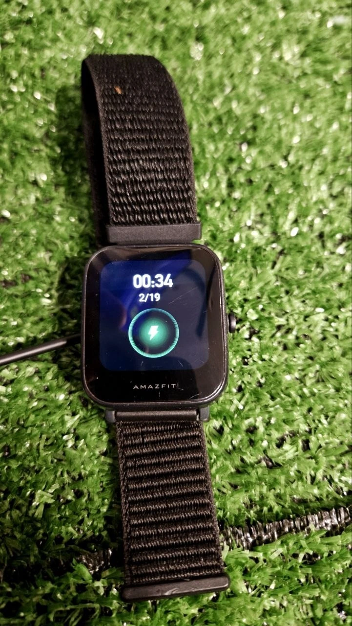 Смарт-часы Amazfit Bip U Pro A2008