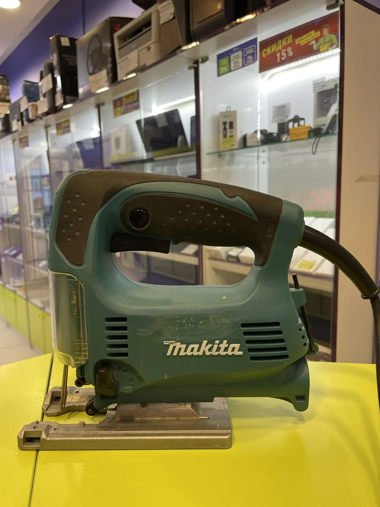 Лобзик Makita 4329