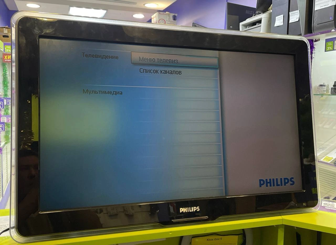 Телевизор Philips 32pfl7433s