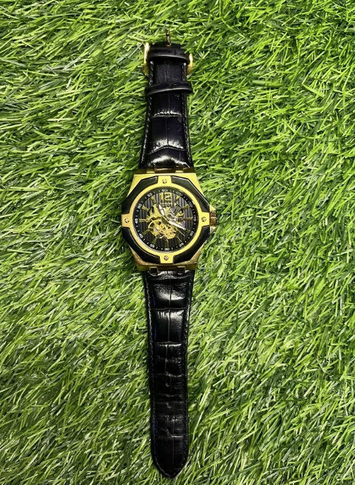 Лимитированные часы скелетон Attitude Automatic