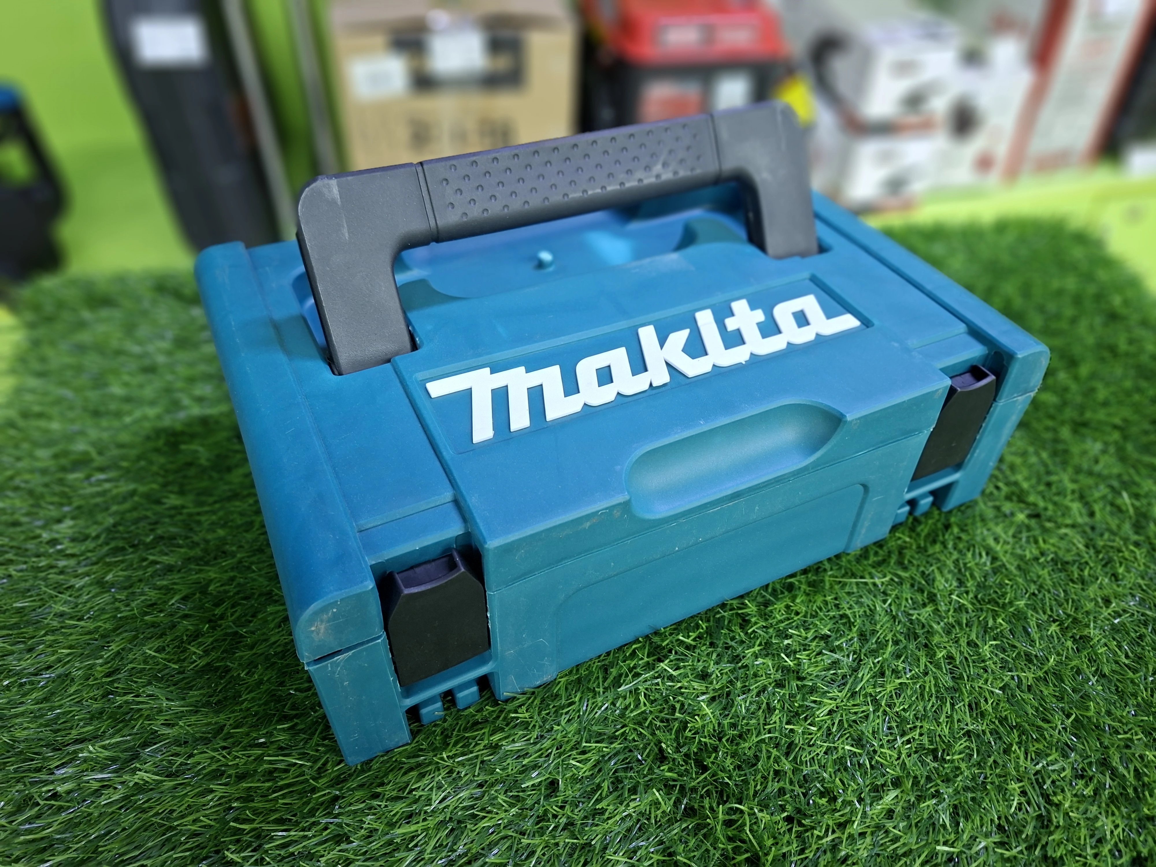 Шуруповерт для ледобура makita 15 DF0300