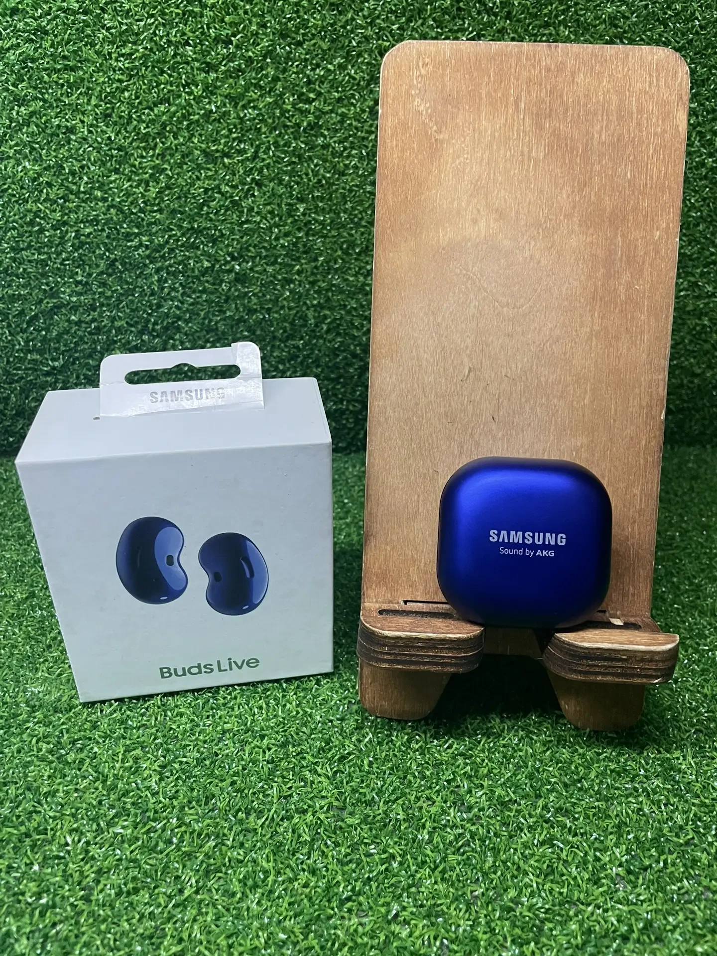 Samsung Galaxy BudsLive