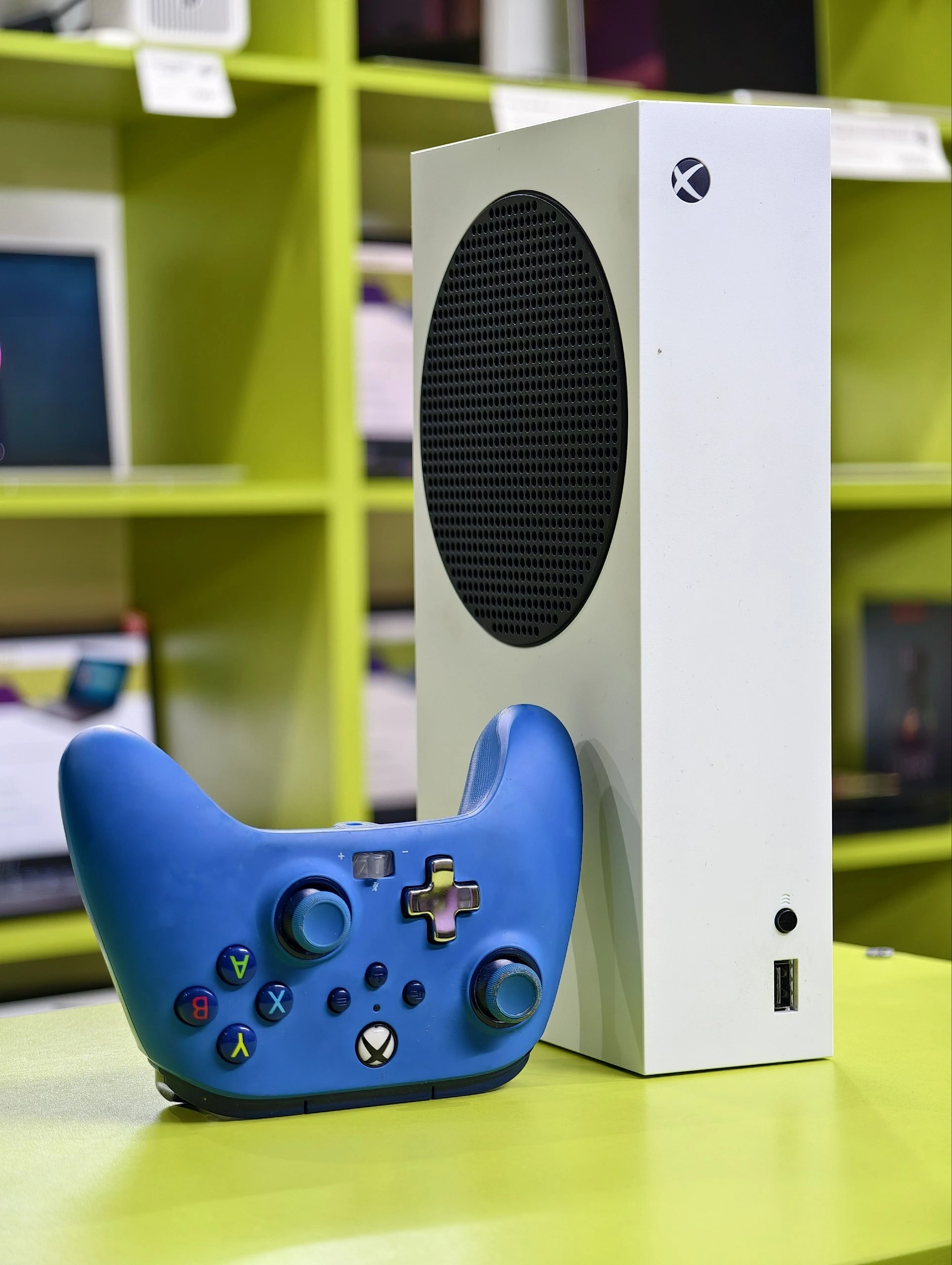 Игровая приставка XBOX Series S 512GB