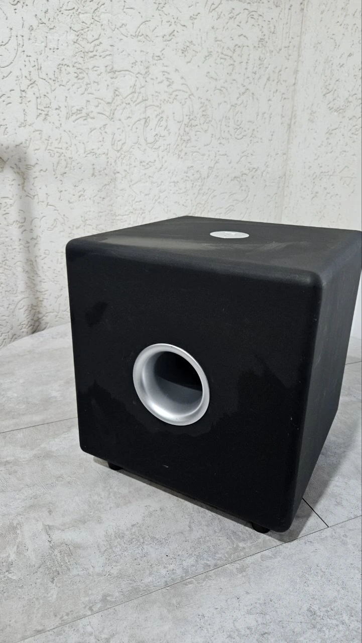 Сабвуфер Jmlab focal cub