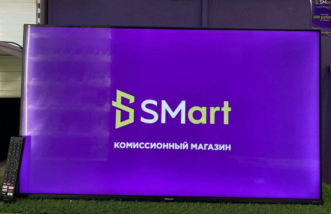 43" (109 см) Телевизор Hisense 43E7HQ черный