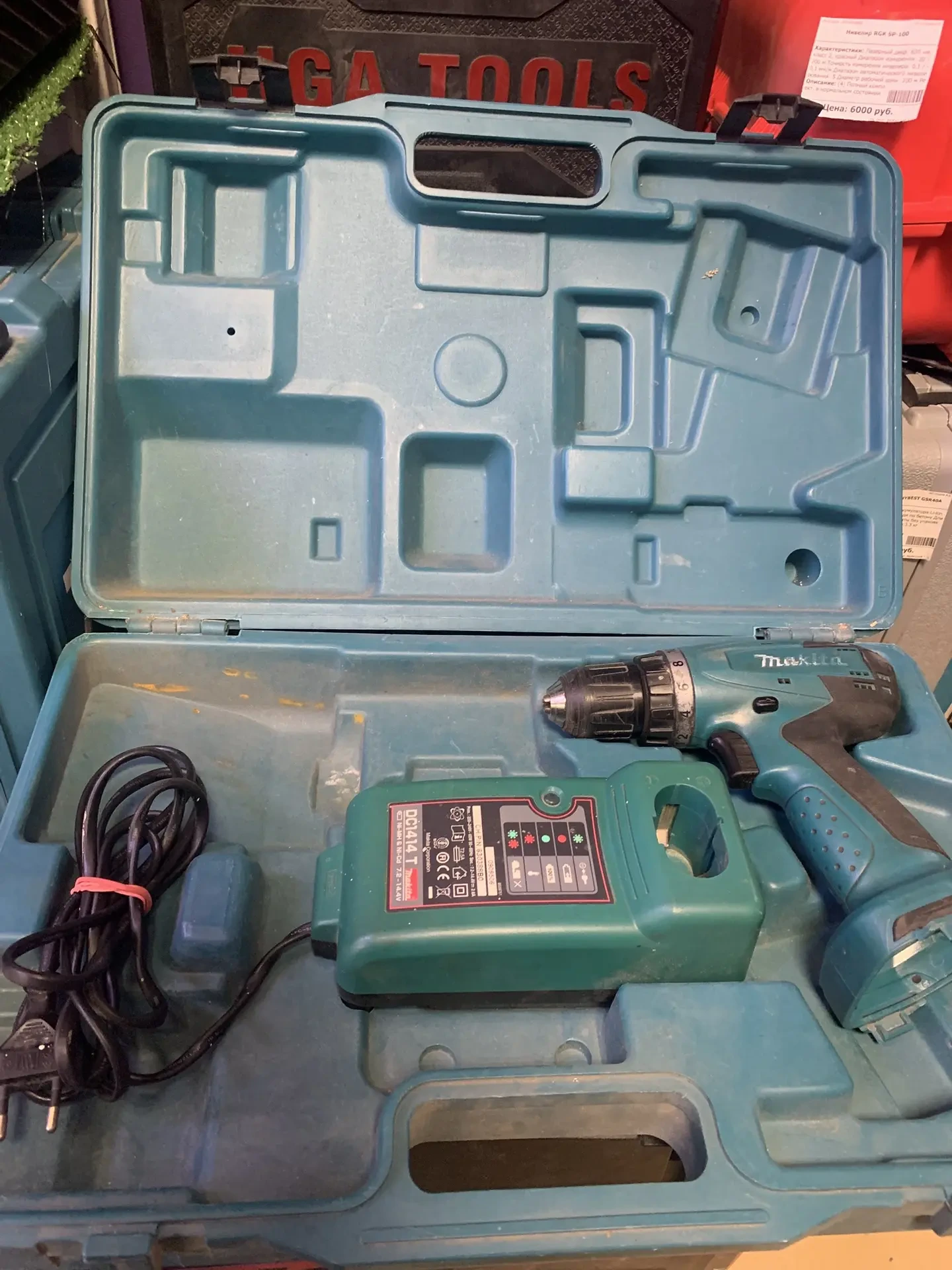 Шуруповерт makita 6271d