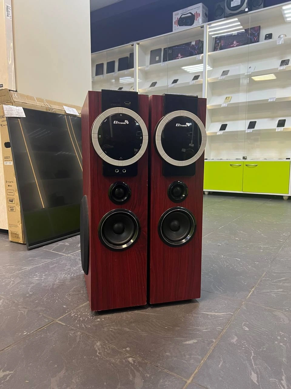 Фронтальная акустика Eltronic 20-81 Home Sound Red